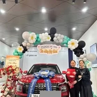 Bàn giao xe Hyundai cho khách hàng tại Hà Tĩnh